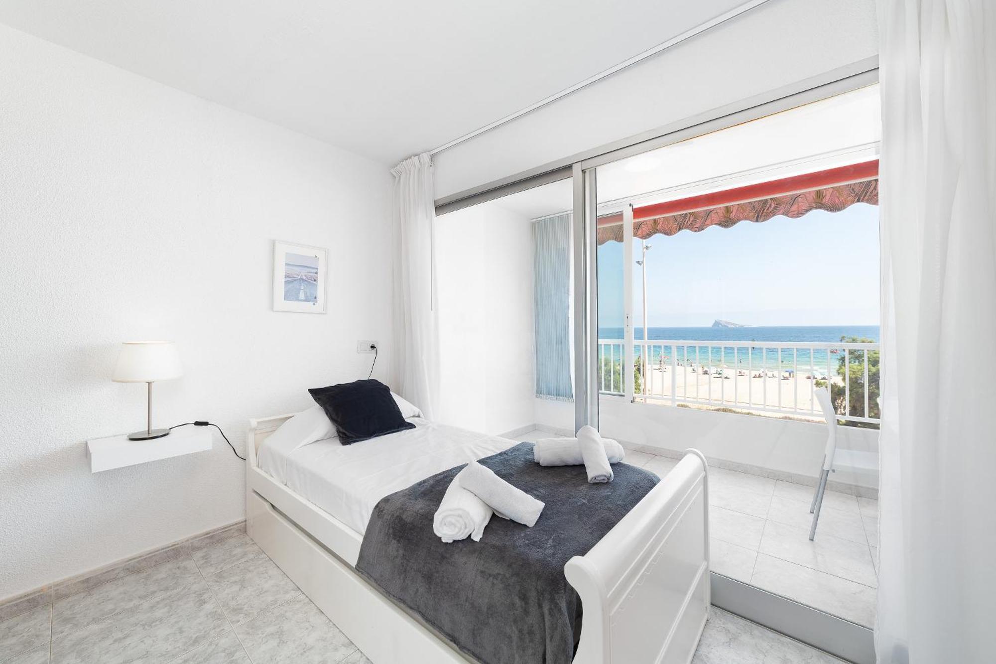 Luxury Primerisima Linea Playa Poniente Benidorm Con 6,5 Mts De Vistas Frontales Al Mar Exterior foto